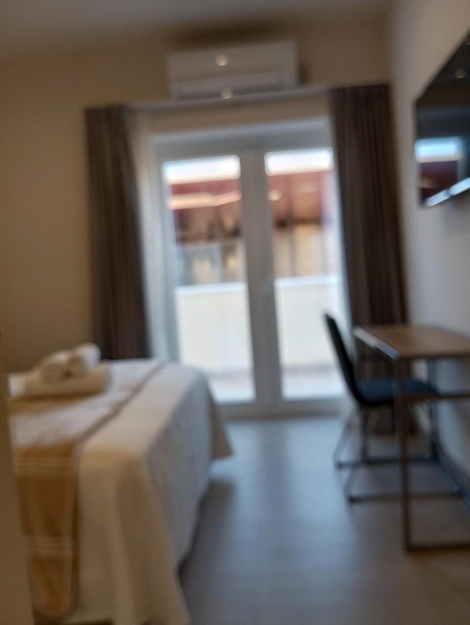 Hostal La Estacion Terrazas Madrid Ngoại thất bức ảnh