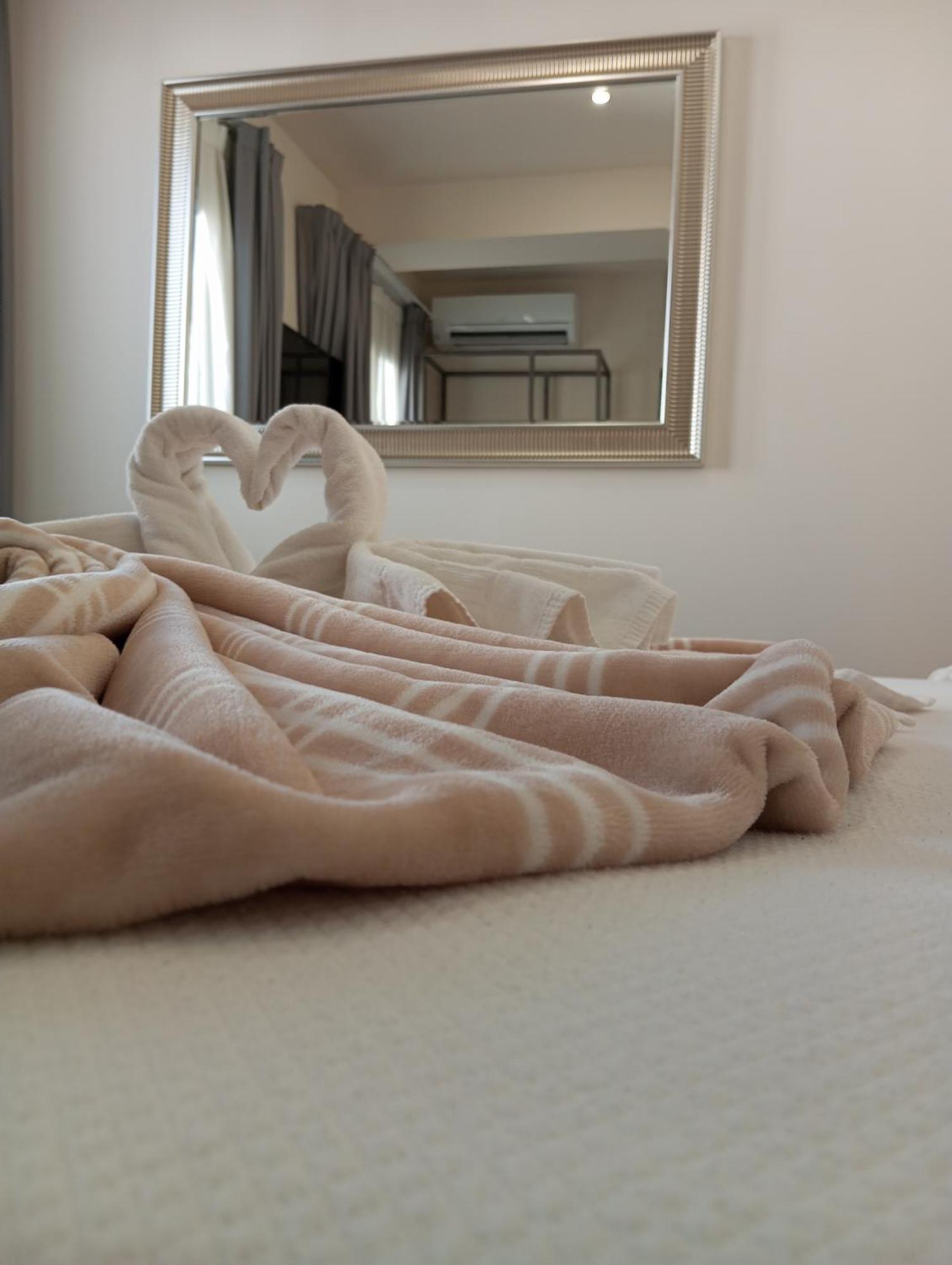 Hostal La Estacion Terrazas Madrid Ngoại thất bức ảnh
