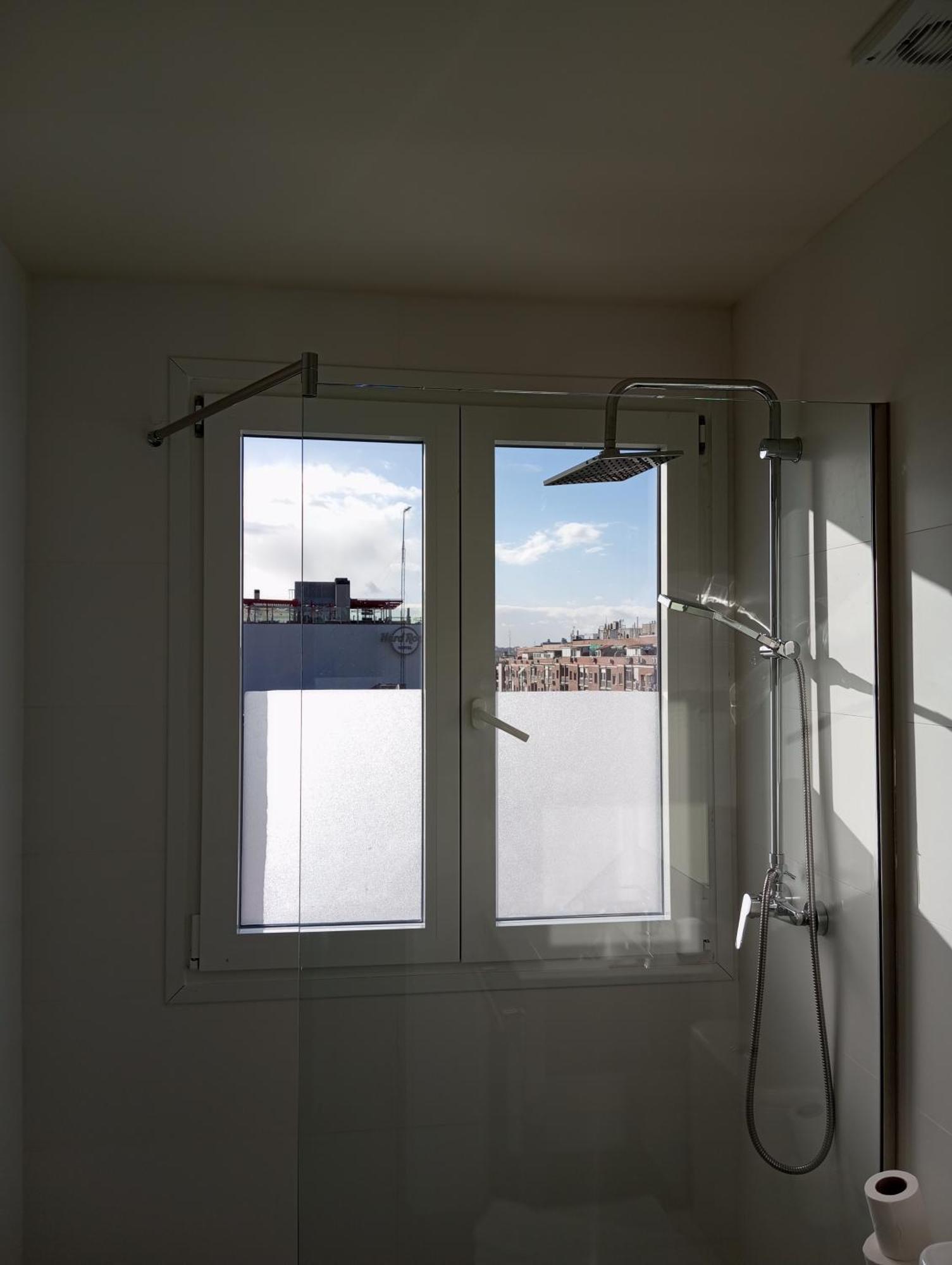 Hostal La Estacion Terrazas Madrid Ngoại thất bức ảnh